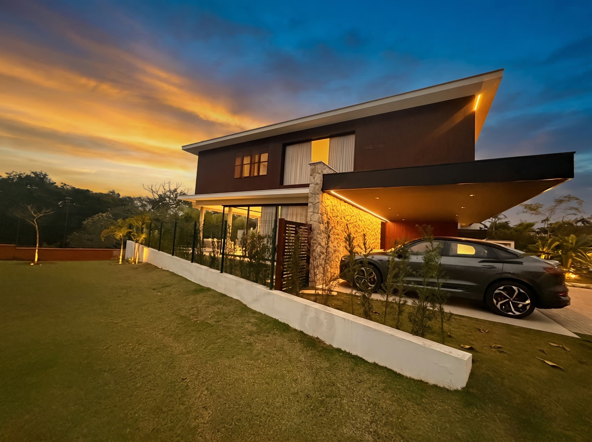 Casa de Alto Padrão — Alphaville Nova Esplanada 4 — 4 Suítes · Piscina de Borda Infinita